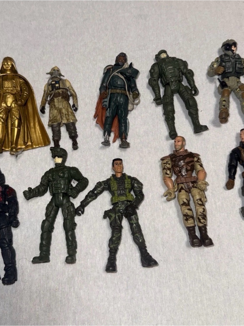Star Wars Mixed Lot 10 Plastic Action Figures w/ Darth Vader, Unboxed